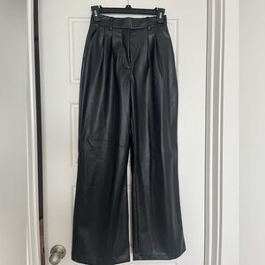 Abercrombie Black Vegan Leather Pants - Size XS Curve Love-Short